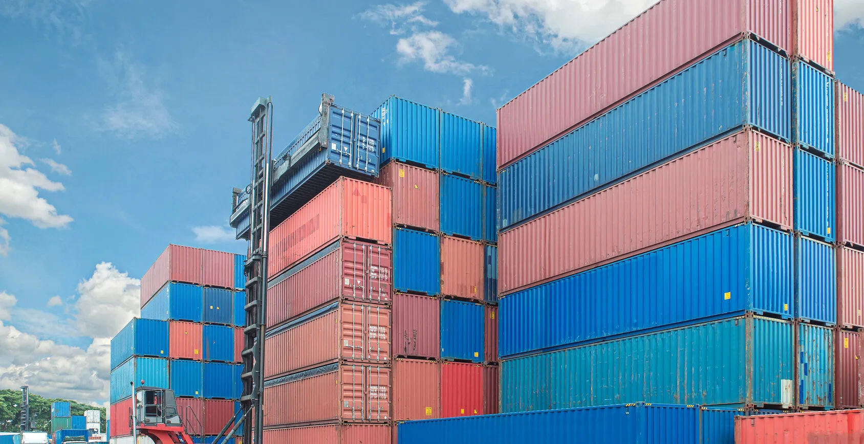 The Future of Transport: Automation, Tracking, and Zero Delays